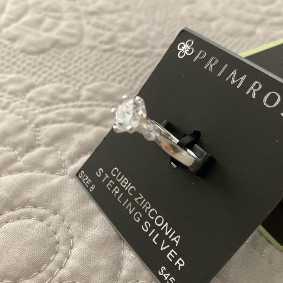 Cubic Zirconia 1 Carat Solitaire Ring NWT - Picture 2 of 4
